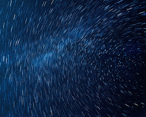 Guía Astrotivissa Capitulo 5 Mecanica Celeste trazos de estrellas